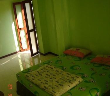 Lat Yao Casa | Kaset Guesthouse