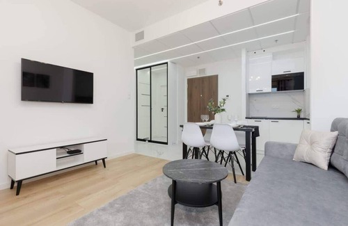 Wola Apartamento | Kasprzaka 29 | Apartment with A/C | Remote Work