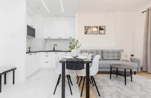 Wola Apartamento | Kasprzaka 29 | Apartment with A/C | Remote Work