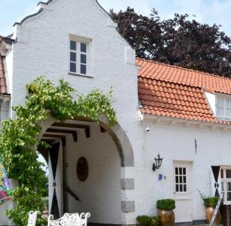 Haelen Cama Y Desayuno | Kasteel Aldenghoor