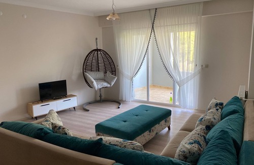 Yomra Condominio | Kasustu Home