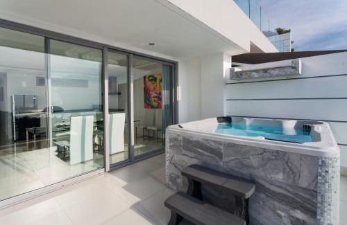 Kata Apartamento | Kata Beach TheView luxurious Condonomium