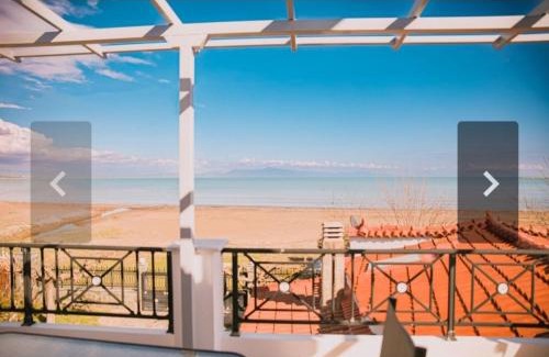 Katakolo Casa | Κatakolo Luxury Seaside House & Garden
