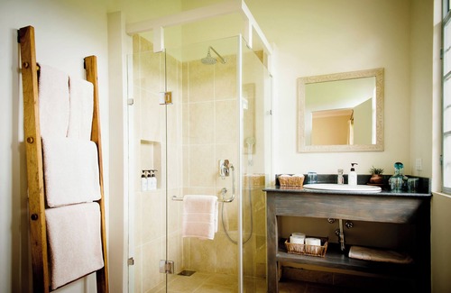 Arusha Cabina | Katambuga House
