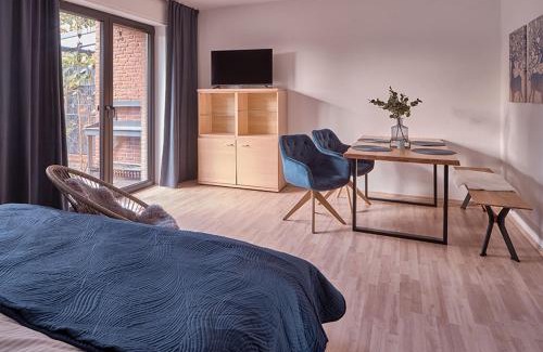 Moers Apartamento | KATARINAS HOUSE mit 2 FeWo stilvoll, gemütlich & zentral Boxspringbett, Parkplatz, Balkon oder Garten