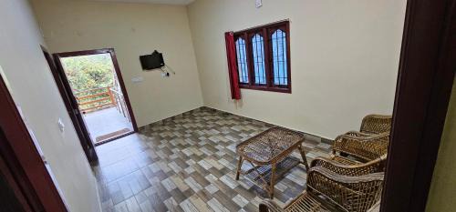 Kodaikanal Casa | KATASHA Forest View Sai SK Homestay and Cottage