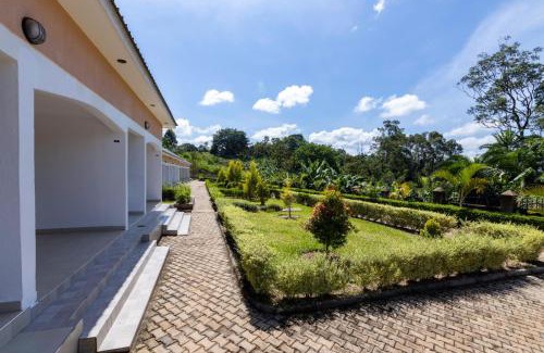 Kyaka Hotel | Katente Country Resort