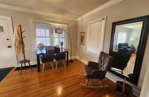 Terre Haute Casa | Katherine's Cozy Bungalow