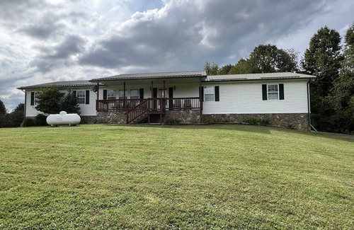 Butler Casa | Katherine's Place in Butler, TN Watauga Lake