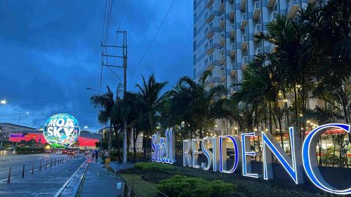 Barangay 76 Apartamento | Kathys Crib with balcony Pool view at Shell Residence