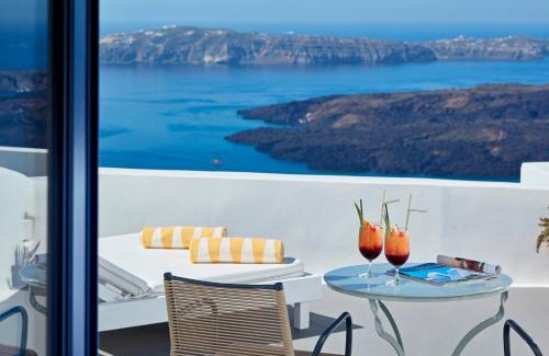 Imerovigli Hotel | Katikies Chromata Santorini - The Leading Hotels of the World