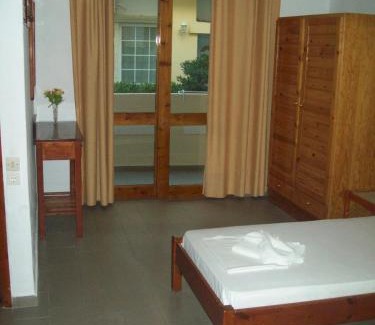 Kato Stalos Apartamento | Kato Stalos Beach