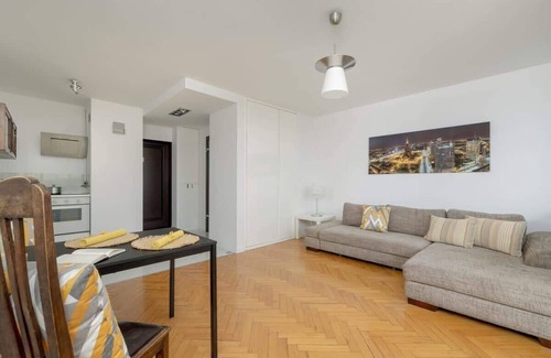 Katowice Apartamento | Katowicka 65 | Spacious Studio | Balcony