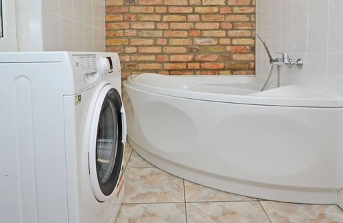 Katschow Casa | Katschow - High-quality furnished DHH in a quiet location, with terrace, WiFi and parking space.