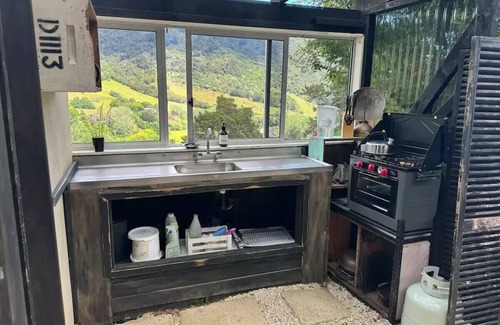 Thames Cabina | Kauaeranga Vista Tui Sunset Cabin