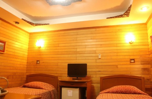Bahan Hotel | Kaung Lay Inn