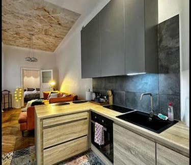 Liberty Avenue Apartamento | Kauno Centras