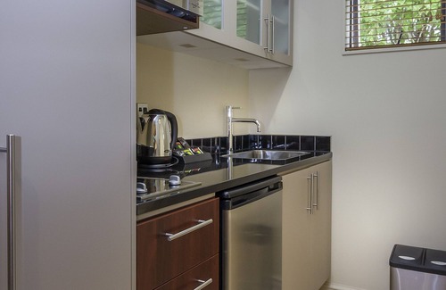 Riccarton Hotel | Kauri Motel