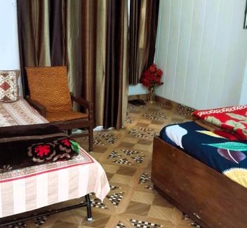 The Mall Road Casa | Kaushik Cottage Home Stay Mussorie