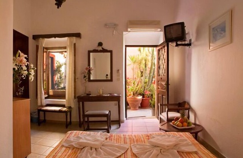 Fira Hotel | Kavalari Hotel - Adults Only