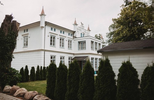 Groemitz Apartamento | Kavaliershaus Erdgeschoss mit Eigener Terrasse im Henriettenhof