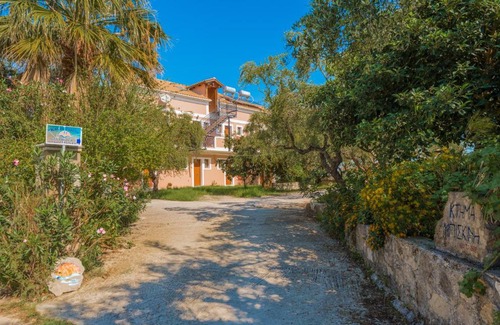 Psarou Apartamento | Kavos Psarou Studios & Apartments