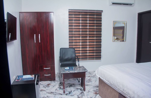 Uyo Hotel | Kay Luxury Suites