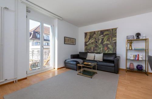 Werd Apartamento | KAYA Zurich Apartment 4B - Downtown 2BR Deluxe Apt