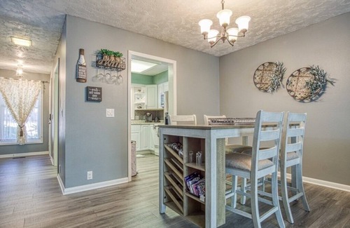 Hot Springs Village Casa | Kayak in the Cove on Lake Desoto