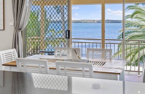 Charmhaven Casa | Kayak - Pool - Waterfront Paradise in Charmhaven