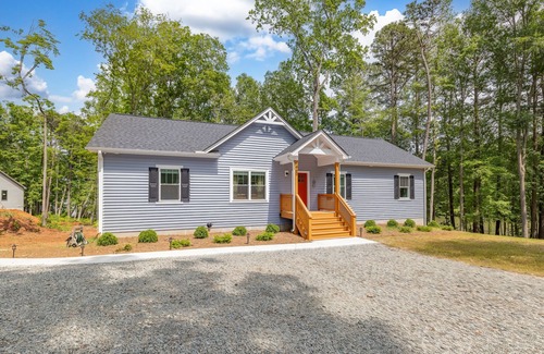 Wise Casa | *Kayaks/SUPs * Coffee Bar * Fire Pit*