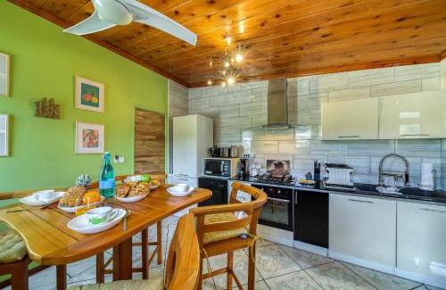 Etang Sale Les Bains Apartamento | Kaz Latania