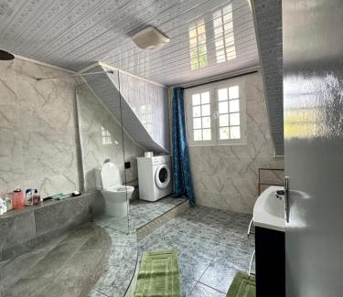 Sainte-Clotilde Apartamento | Kaz Ti Sèr
