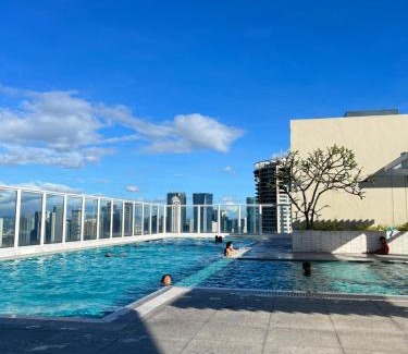Mandaluyong Apartamento | Kazoku 2BR Family Condo at Shaw