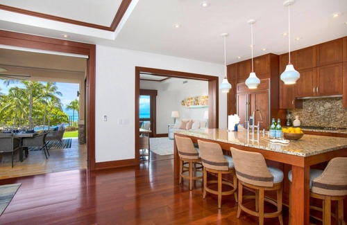 Montage Kapalua Bay Condominio | KBM Resorts | FREE CAR | Oceanfront Anuenue At Montage Kapalua Bay 3-Bedroom Condo with Daily Housekeeping, Spa!