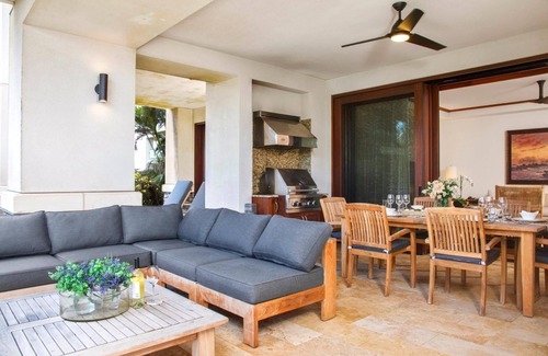 Montage Kapalua Bay Condominio | KBM Resorts | FREE CAR | Oceanfront Hale Mala At Montage Kapalua Bay Luxury Retreat at Montage,3-Bedroom Condo with Daily Housekeeping, Spa!