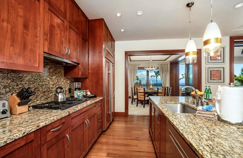 Montage Kapalua Bay Condominio | KBM Resorts | Spacious 9-Bedroom Montage Kapalua Collection | Multi Unit Listing | Same Enclave | Ocean Views | 3 Free Rental Cars! MON-1205/1303/1304