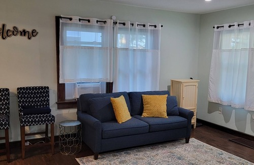 South Kansas City Apartamento | KC Tiny Home