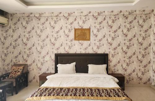 Sat Bari Casa | KCG Heritage