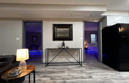 Kansas City Casa | 💎KCK Speedway Retreat❤️✧Lower Level✧