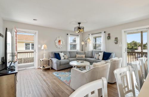 Colington Casa | KDH261 Happy Hour