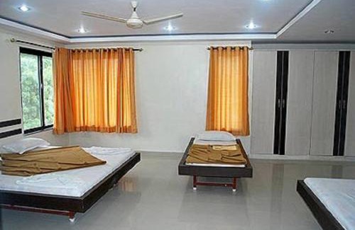 Shirdi Hotel | KDM Hotel Sai Geeta Shirdi