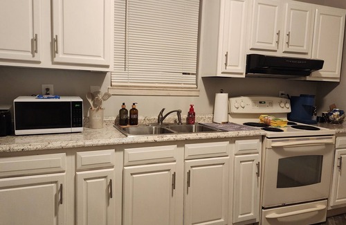 Ashland Apartamento | KDMCs Backyard, Outdoor Fun at the Park