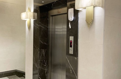 Riyadh Apartamento | Kease Arid A-13 Luxury Gold AG21