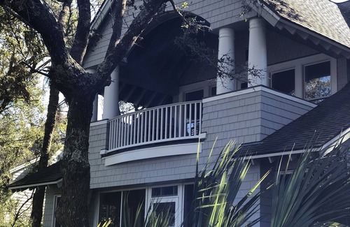 Keepers Landing Casa | Keepers Landing Creek Front Gem! Club memberships Close to East Beach Great view