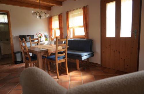 Deutsch Schuetzen-Eisenberg Casa | Kellerstöckl Weinberg