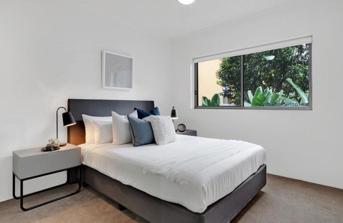 Kelvin Grove Apartamento | Kelvin Grove Sanctuary - 2BR 2BA w Private Balcony M13