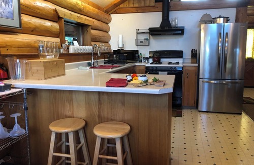 Sterling Casa | Cabañas Kenai Wildlife, Wolf Cabin