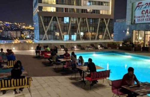 Kadikoy Apartamento | Kendi evinizdeymiş gibi konaklama fırsatı.TÜM EV