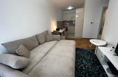 Golubovina Apartamento | Kendi Land - Modern Apartment